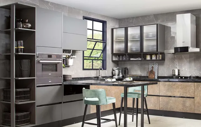 Modern L-Shape Kitchen Design -1