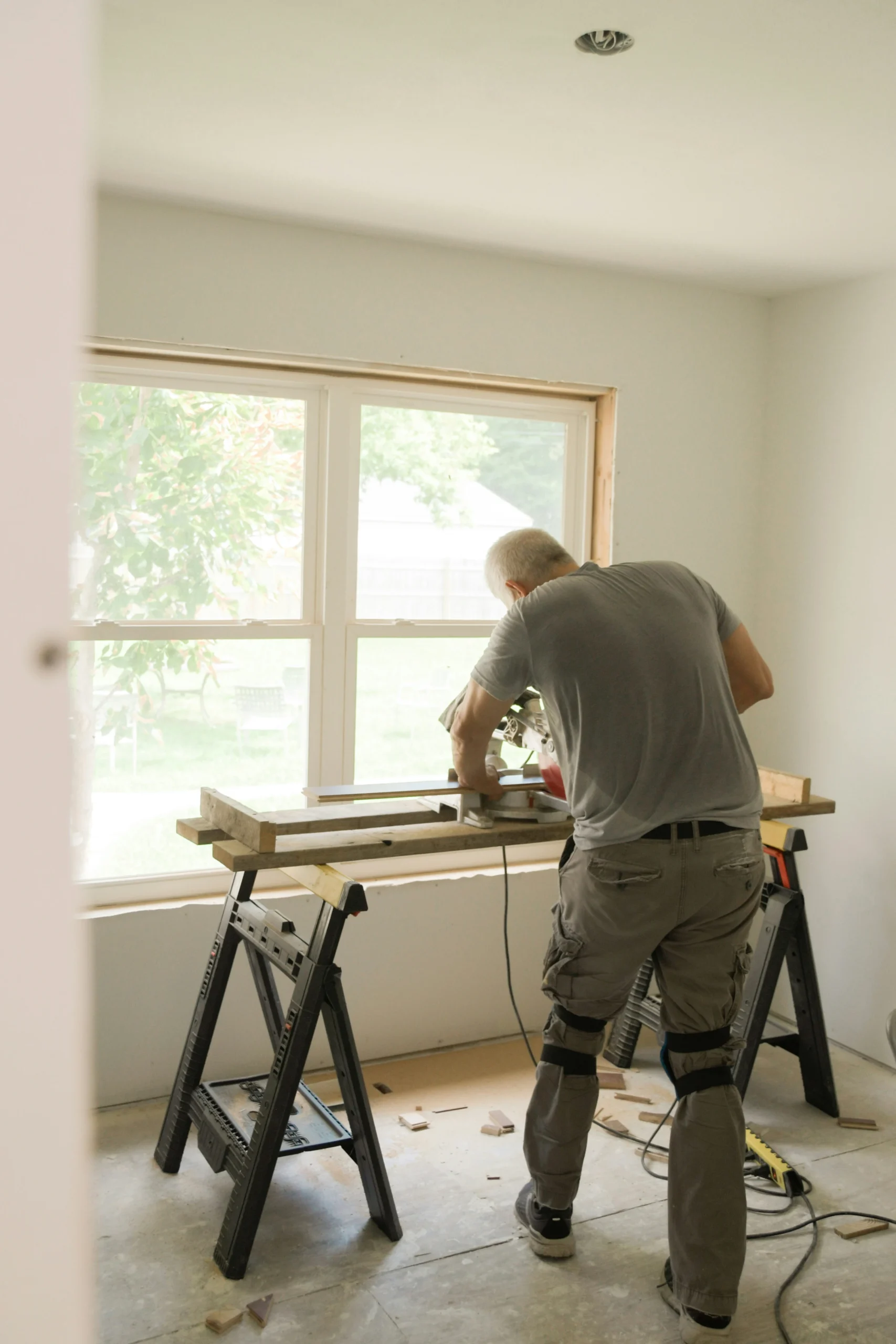 Licensed remodeling and construction service for homes