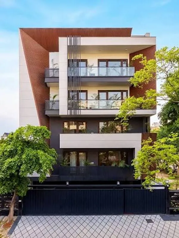 Symmetrical Modern Facade