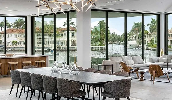 floor to ceiling modern exterior