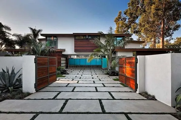 modern driveway exterior